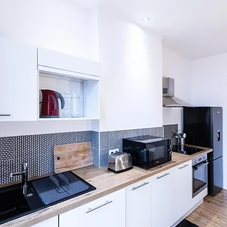 Le Cret - Place Jean Jaures Saint-Etienne  Extérieur photo
